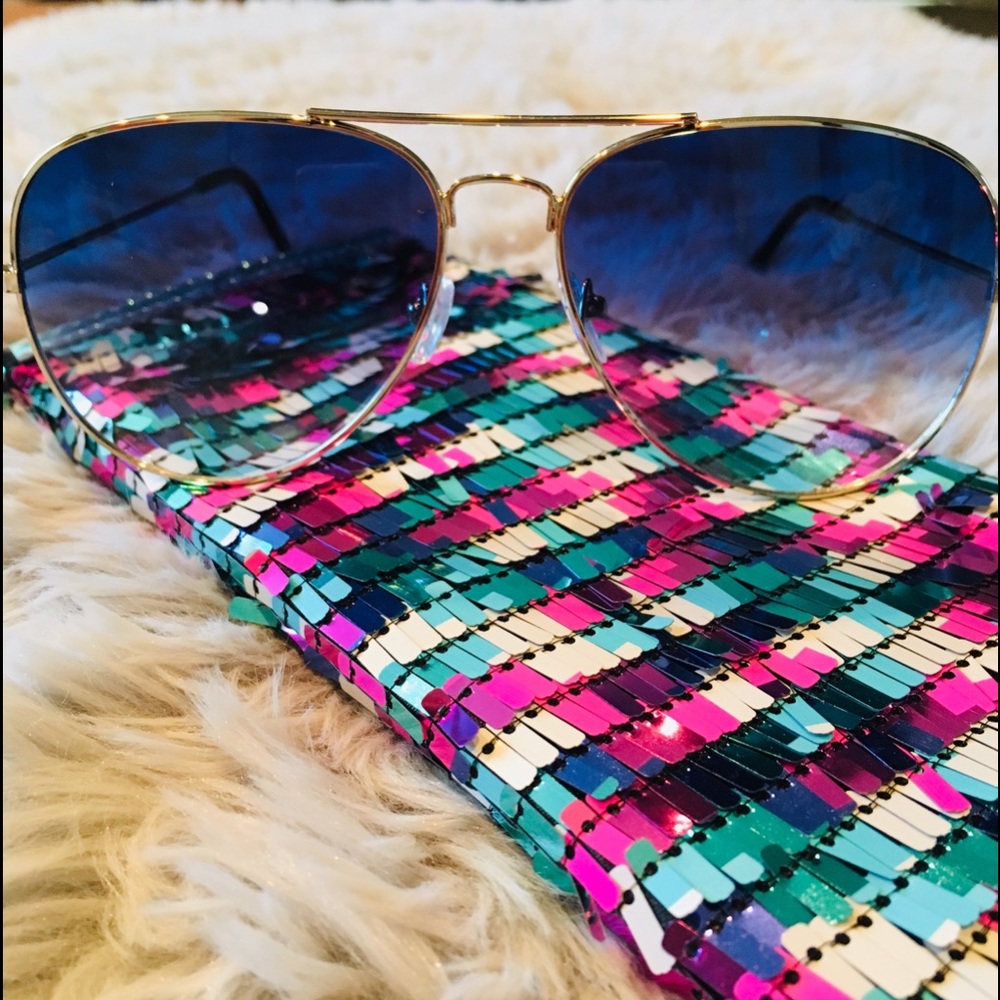 Aviator Blue Fade Sunglasses w/case